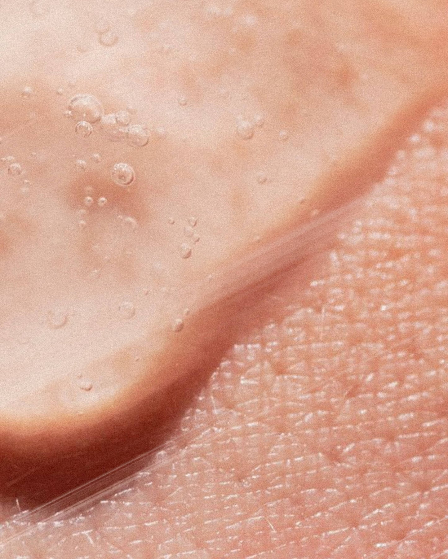 444 Multi-Dimensional Hydrating Facial Gel